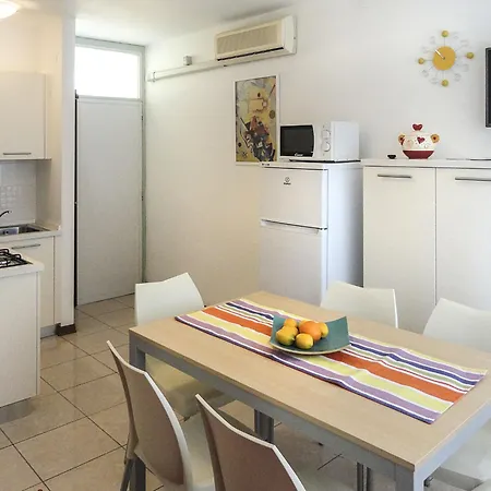 Apartment Primula-3 By Interhome *